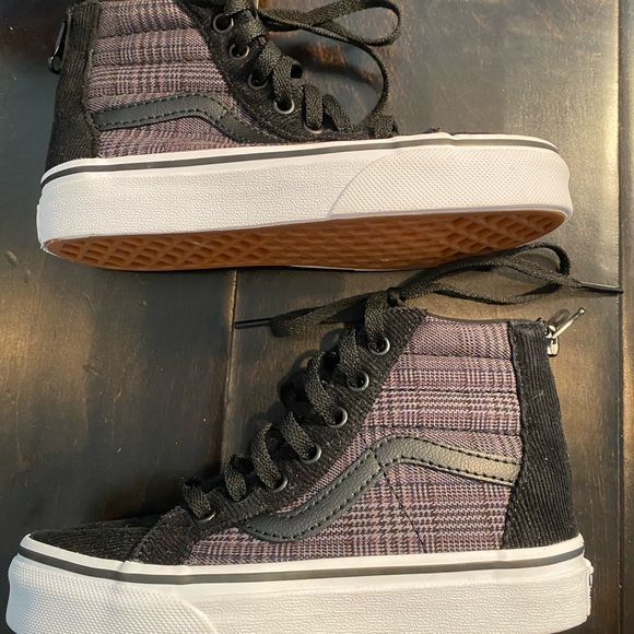 Vans Other - Boys Vans SK-8 hi-tops